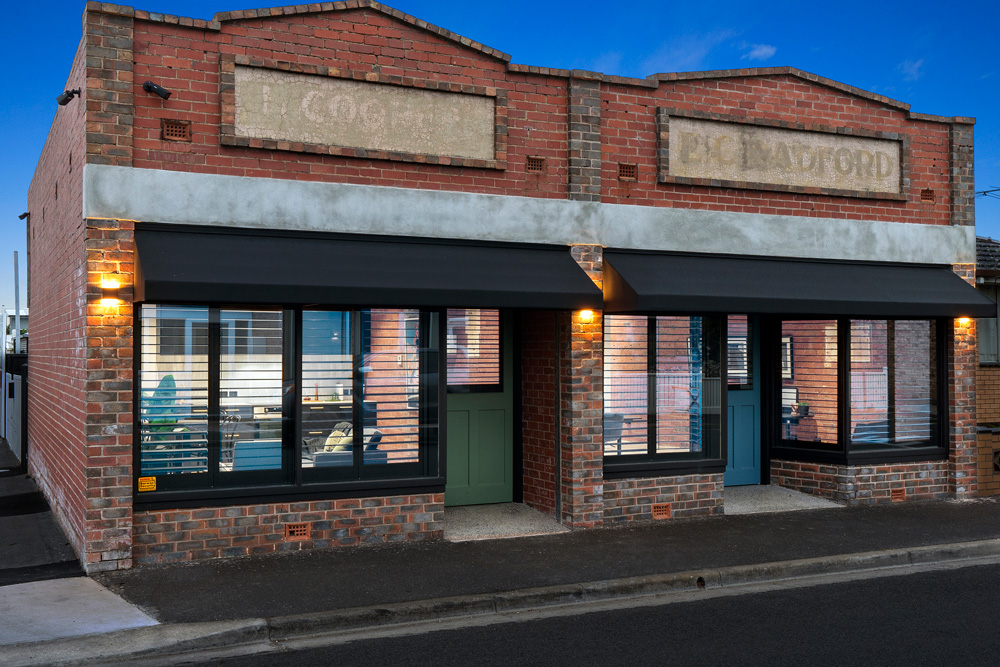 32 Elizabeth Street18