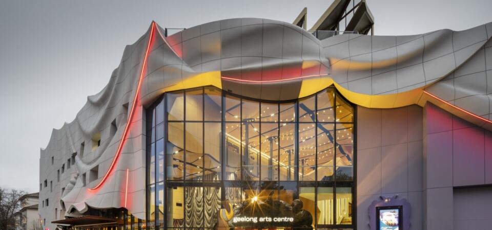 Exterior 1 - Geelong Arts Centre - Credit John Gollings-large