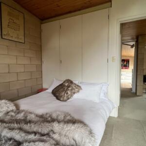 Usebedroom2