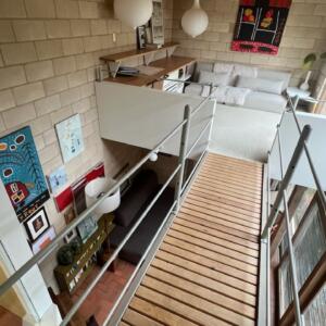 Useupstairsstudyview